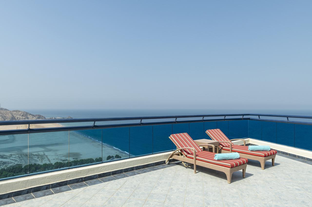 Туры в Le Meridien Al Aqah Beach Resort