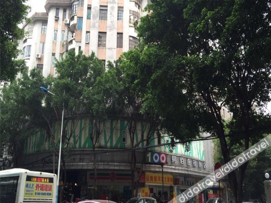 100 Hotel (Guangzhou Panyu Shiqiao Metro Station) 2*