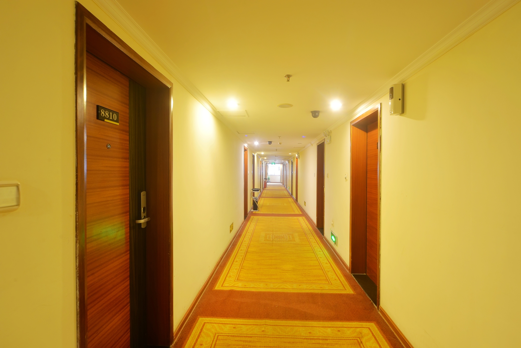 Nanning LoTin Hotel (Nanning Jianshe Road Sha Tin Metro Station) 2*