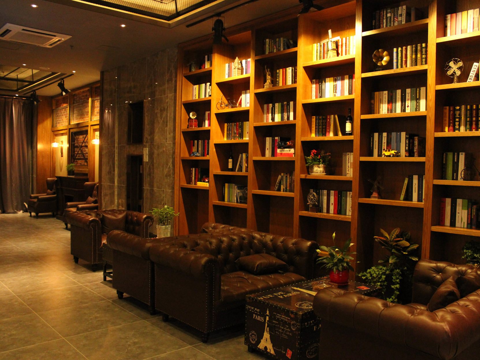 James Joyce Coffetel (Hefei Fortune Plaza, Haitang Metro Station) 3*