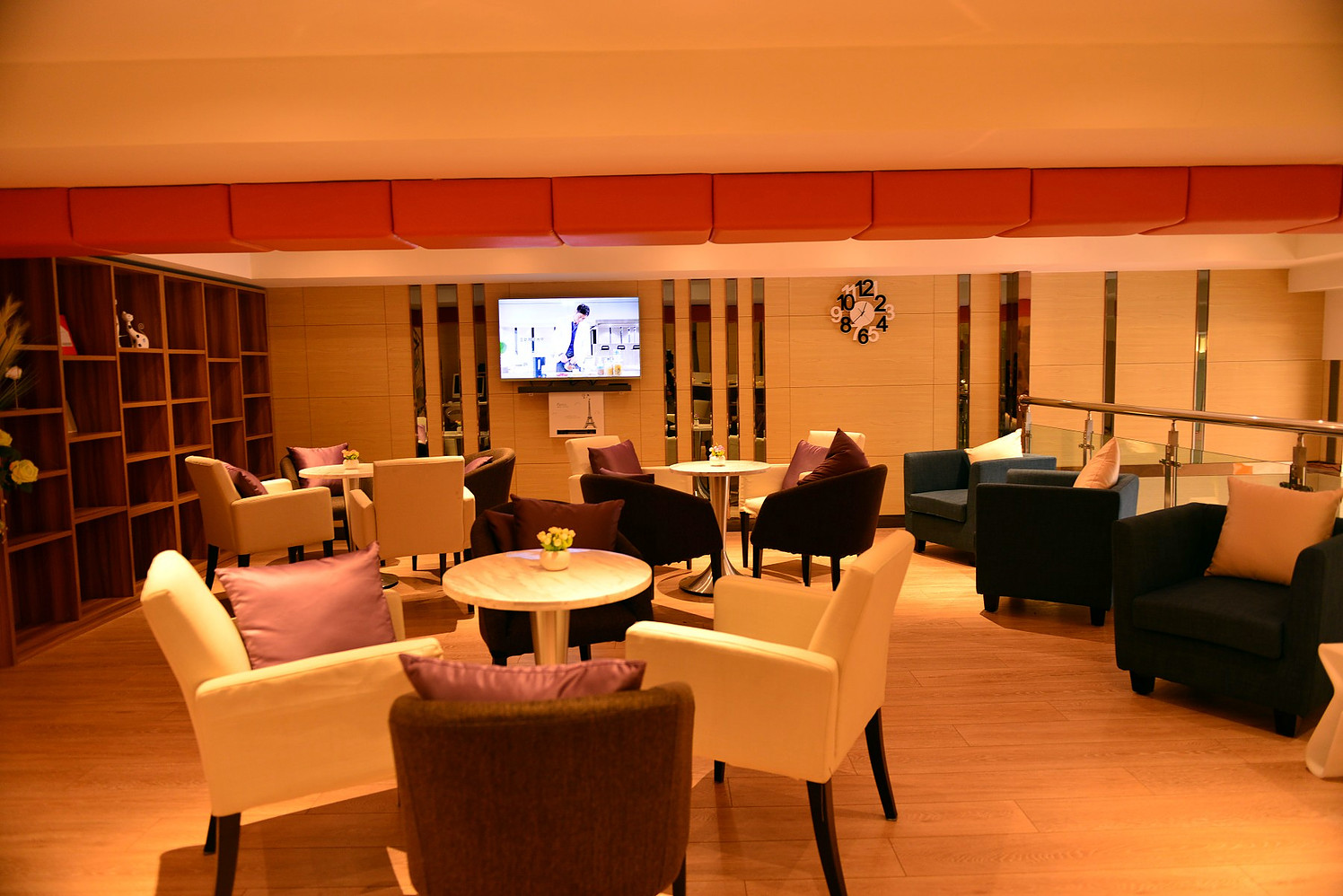 7 Days Premium (Harbin Heping Road Provincial Government) 2*