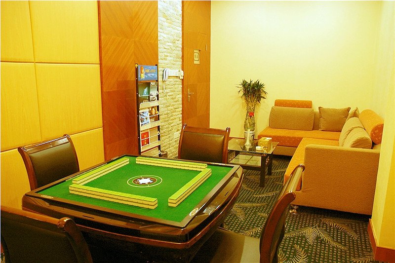 Maison New Century Hotel Yingzhou Yancheng 4*