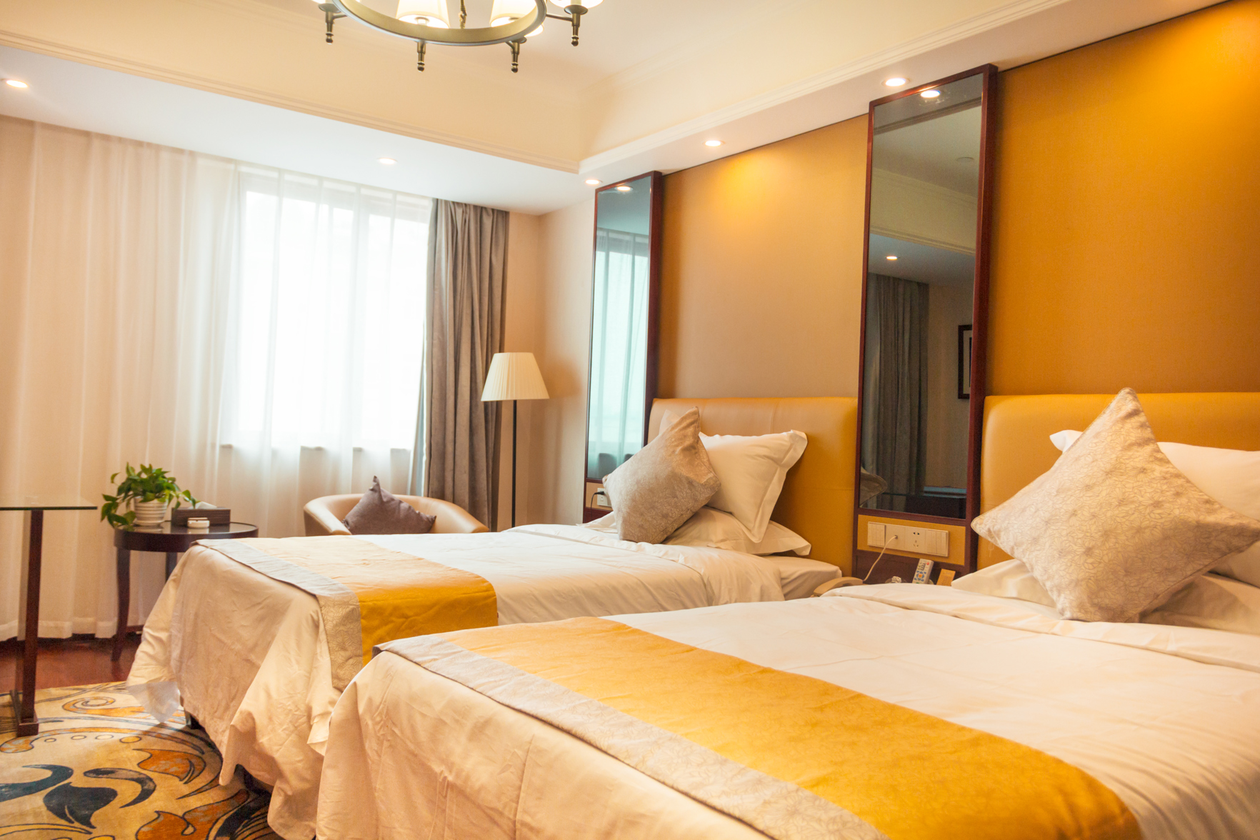Maison New Century Hotel Yingzhou Yancheng 4*