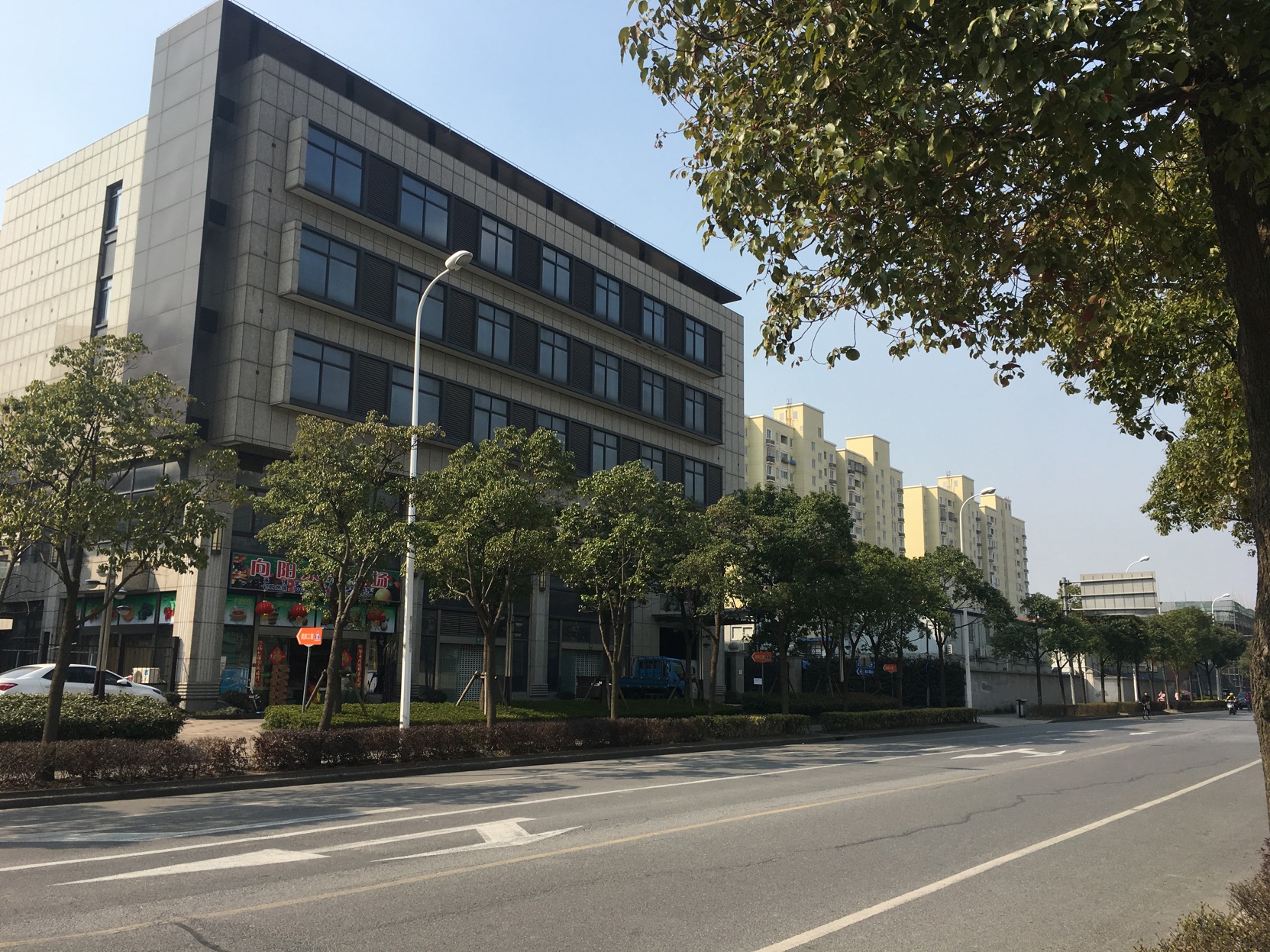 Ai Jiu Hotel 2*