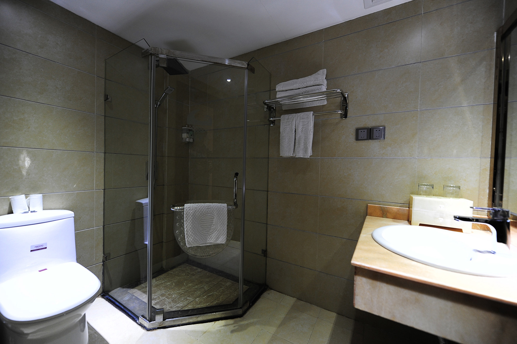 Shuiyuntian Hotel 3*