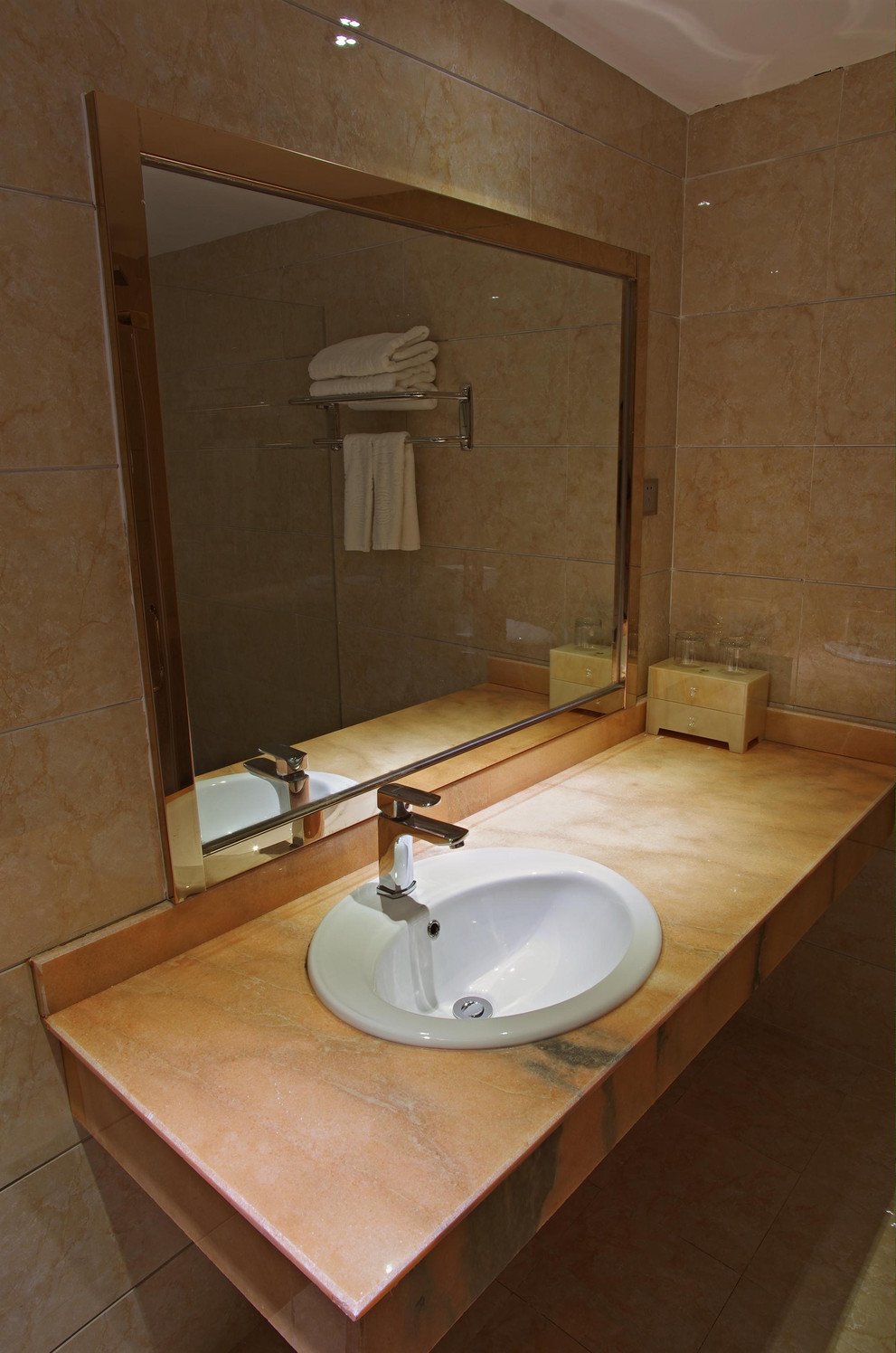 Shuiyuntian Hotel 3*