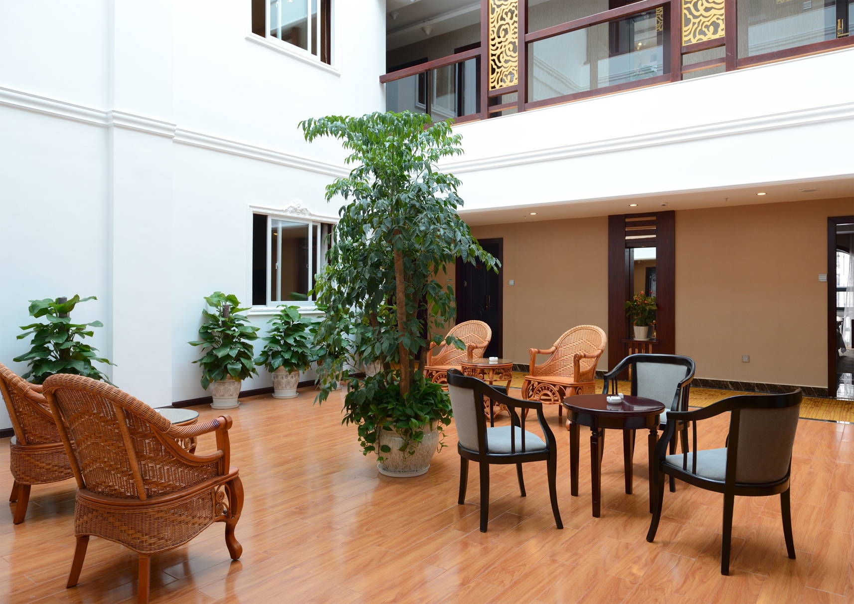 Shuiyuntian Hotel 3*