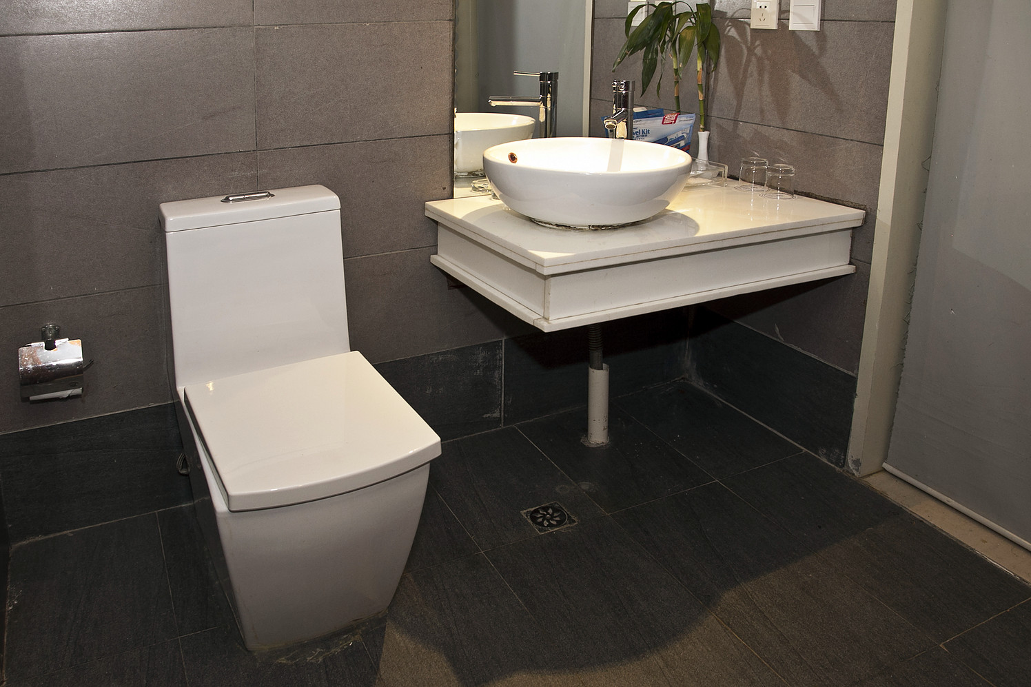 BRILLIANCE HOTEL 4*