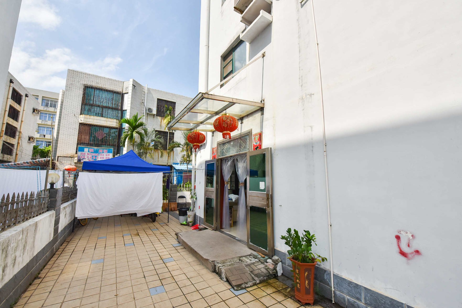 Haikou Tongzhi Resort Hotel (Hainan University North Gate) 2*