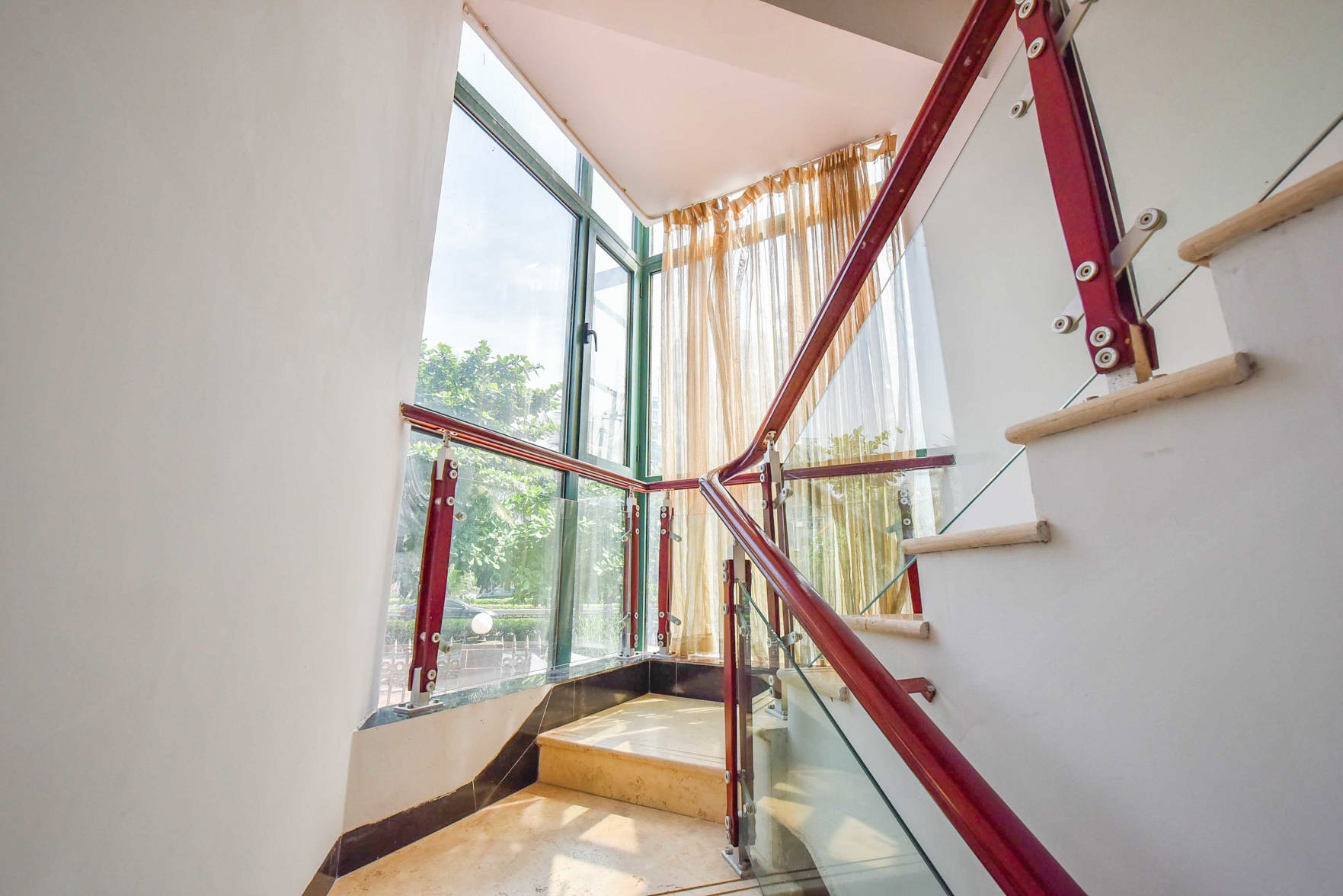 Haikou Tongzhi Resort Hotel (Hainan University North Gate) 2*