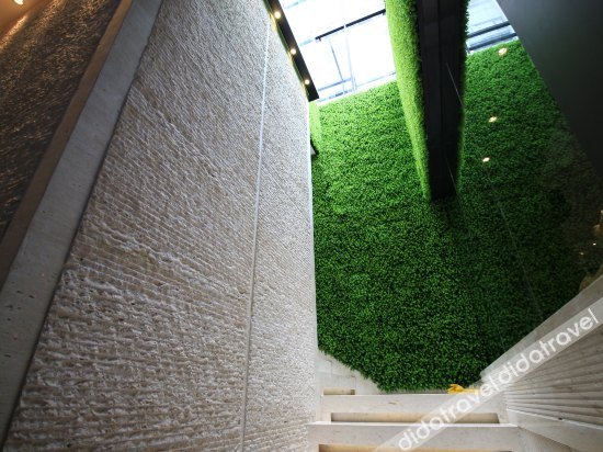 Aifeel Hotel 3*