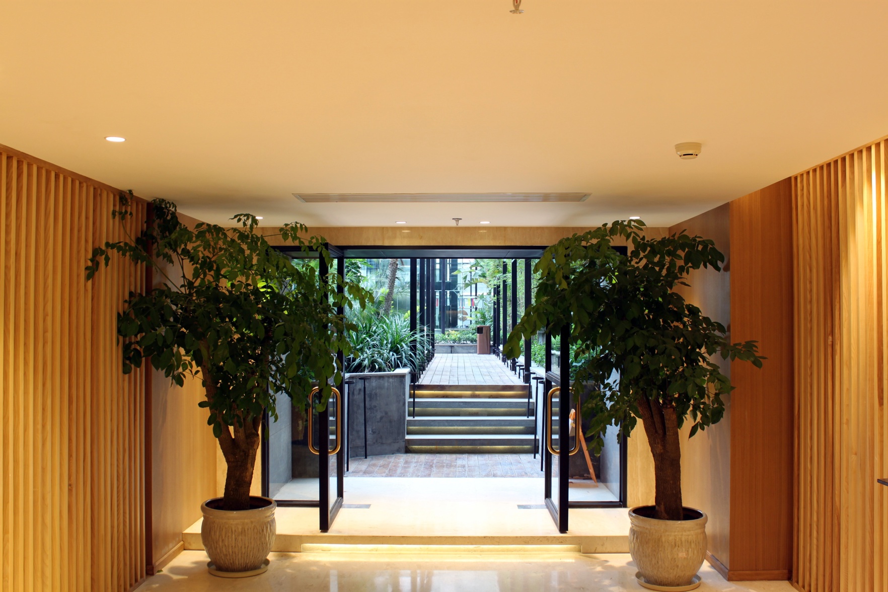 Aifeel Hotel 3*