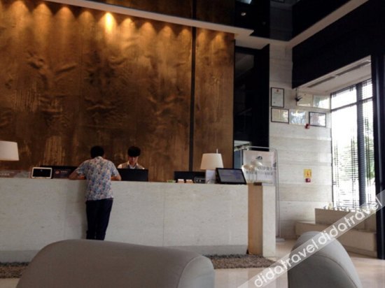 Aifeel Hotel 3*