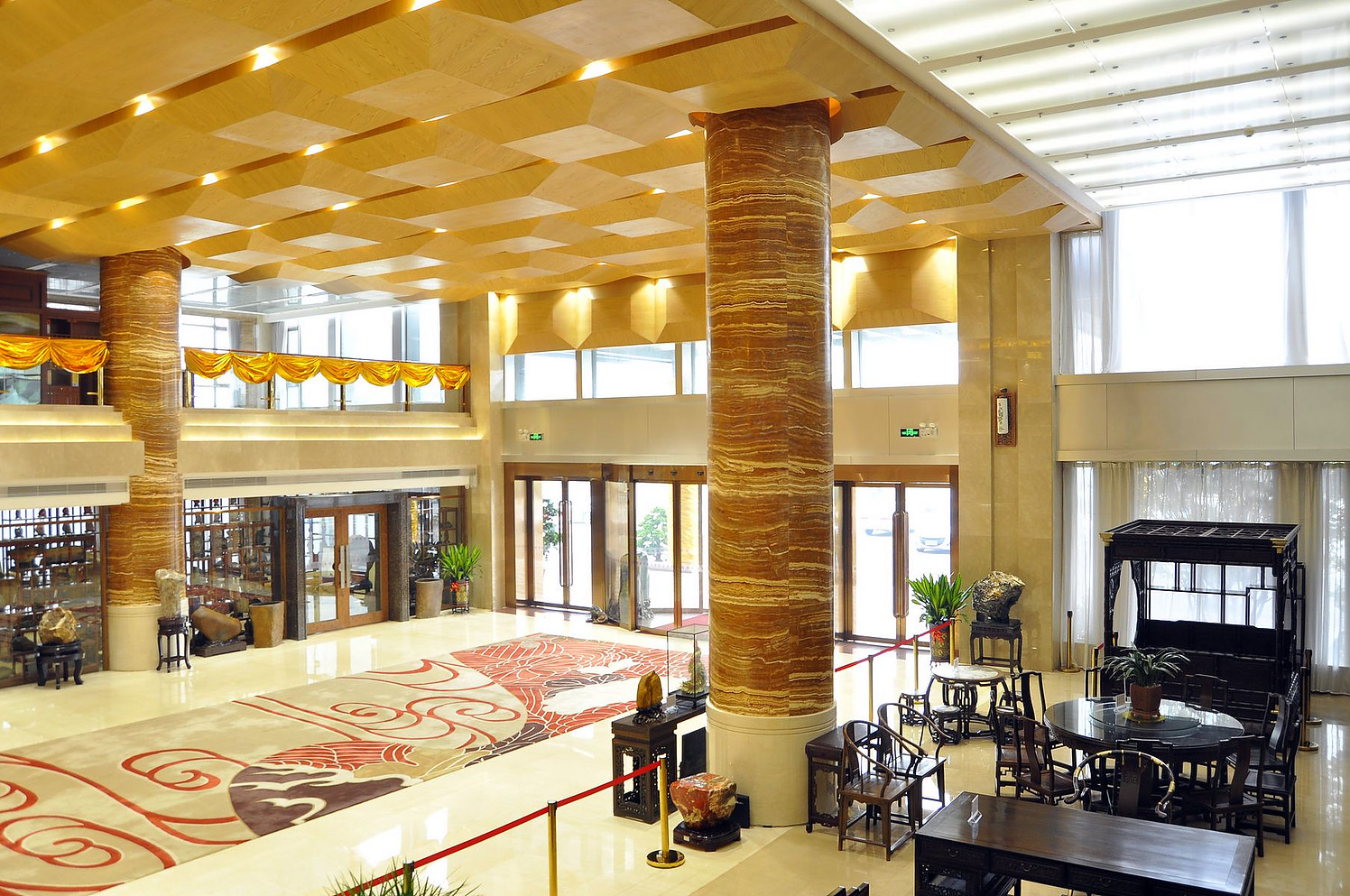 Baocong Hotel (Guangzhou Shaxi Metro Station International Hotel Supplies City) 3*