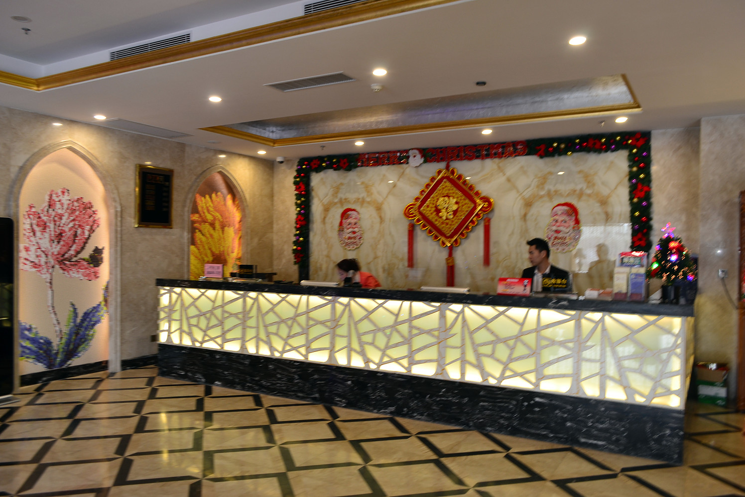 Minghan Holiday Hotel (Zhuhai Doumen Xinqing Science and Technology Park) 3*