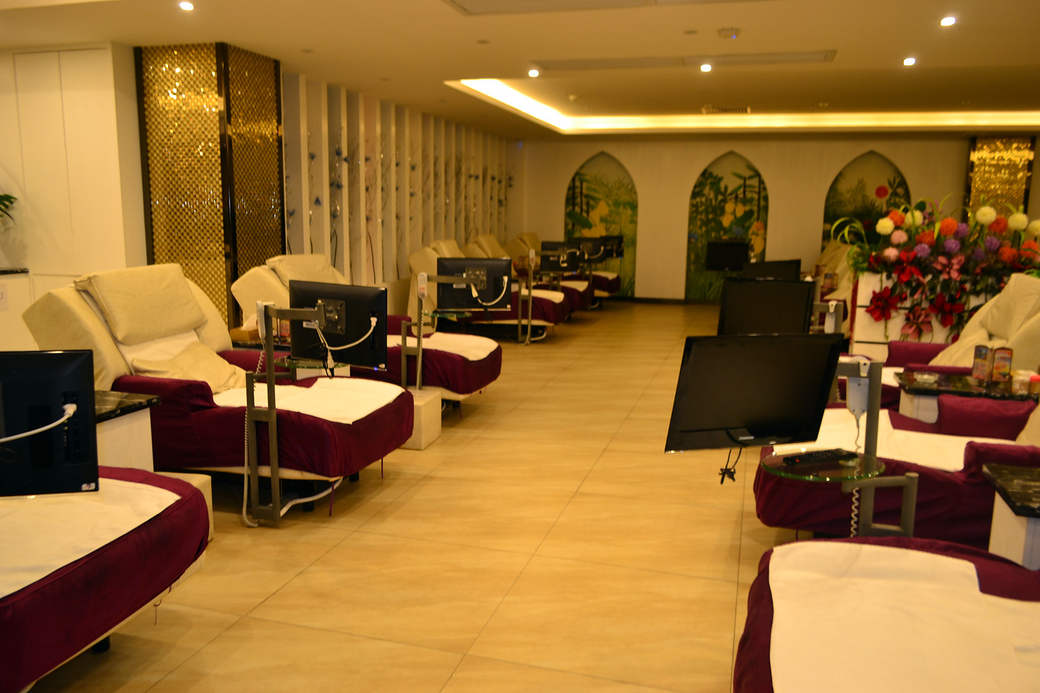Minghan Holiday Hotel (Zhuhai Doumen Xinqing Science and Technology Park) 3*
