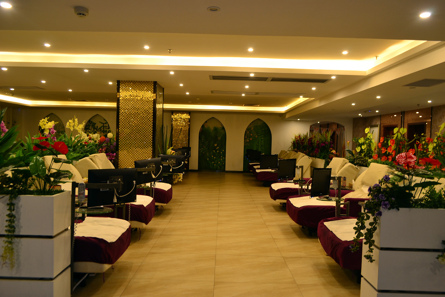 Minghan Holiday Hotel (Zhuhai Doumen Xinqing Science and Technology Park) 3*