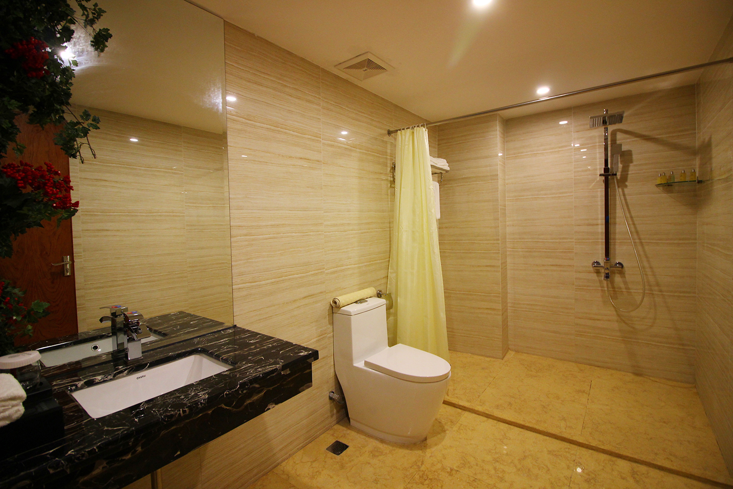 Minghan Holiday Hotel (Zhuhai Doumen Xinqing Science and Technology Park) 3*