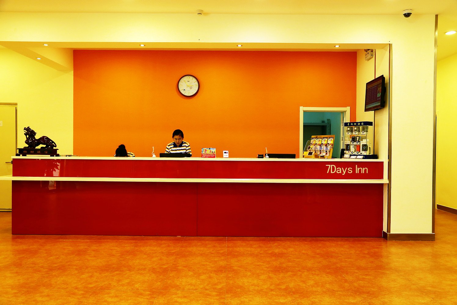 7 Days Premium Hotel (Tianjin Economic Development Zone Fourth Avenue TEDA) 2*