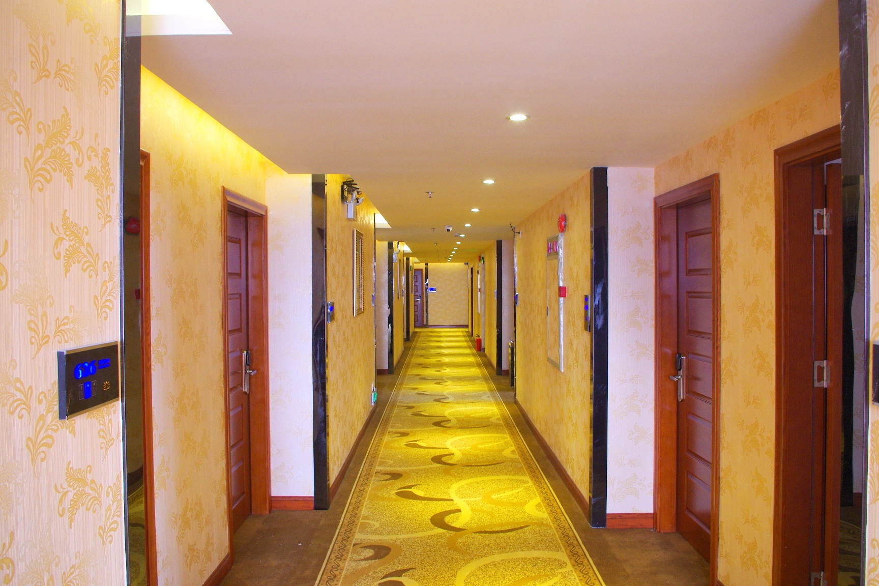 Aidiou Hotel 2*