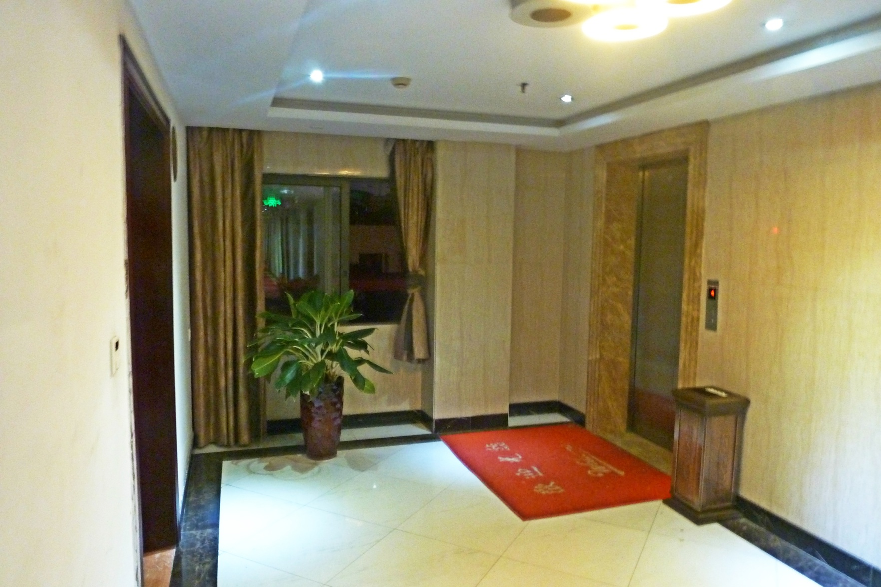 Ai sheng Hotel(Foshan Lecong Furniture City) 3*