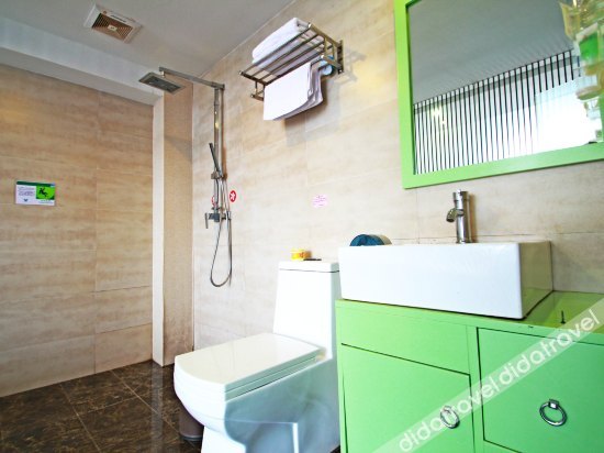 Ai sheng Hotel(Foshan Lecong Furniture City) 3*