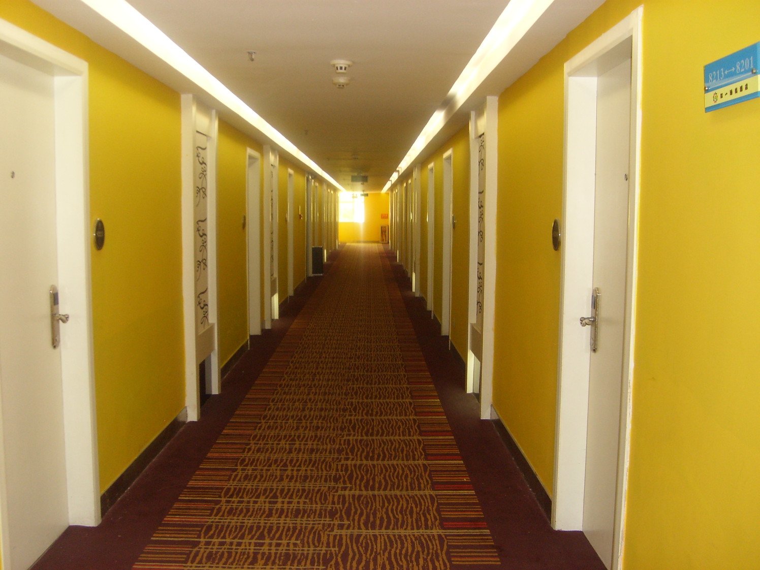 BA FANG FEATURED HOTEL 2*