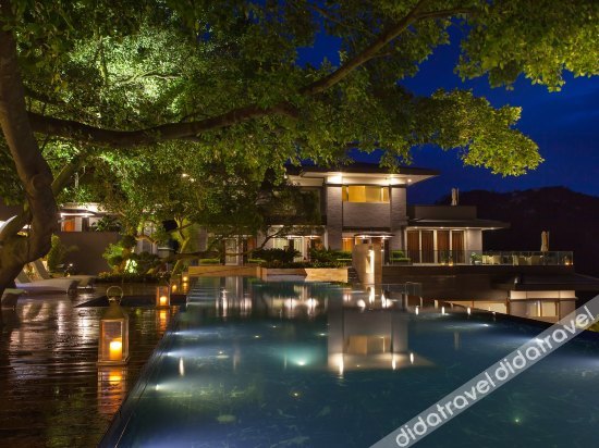 Zhuhai Jingyun Mountain Villa 5*