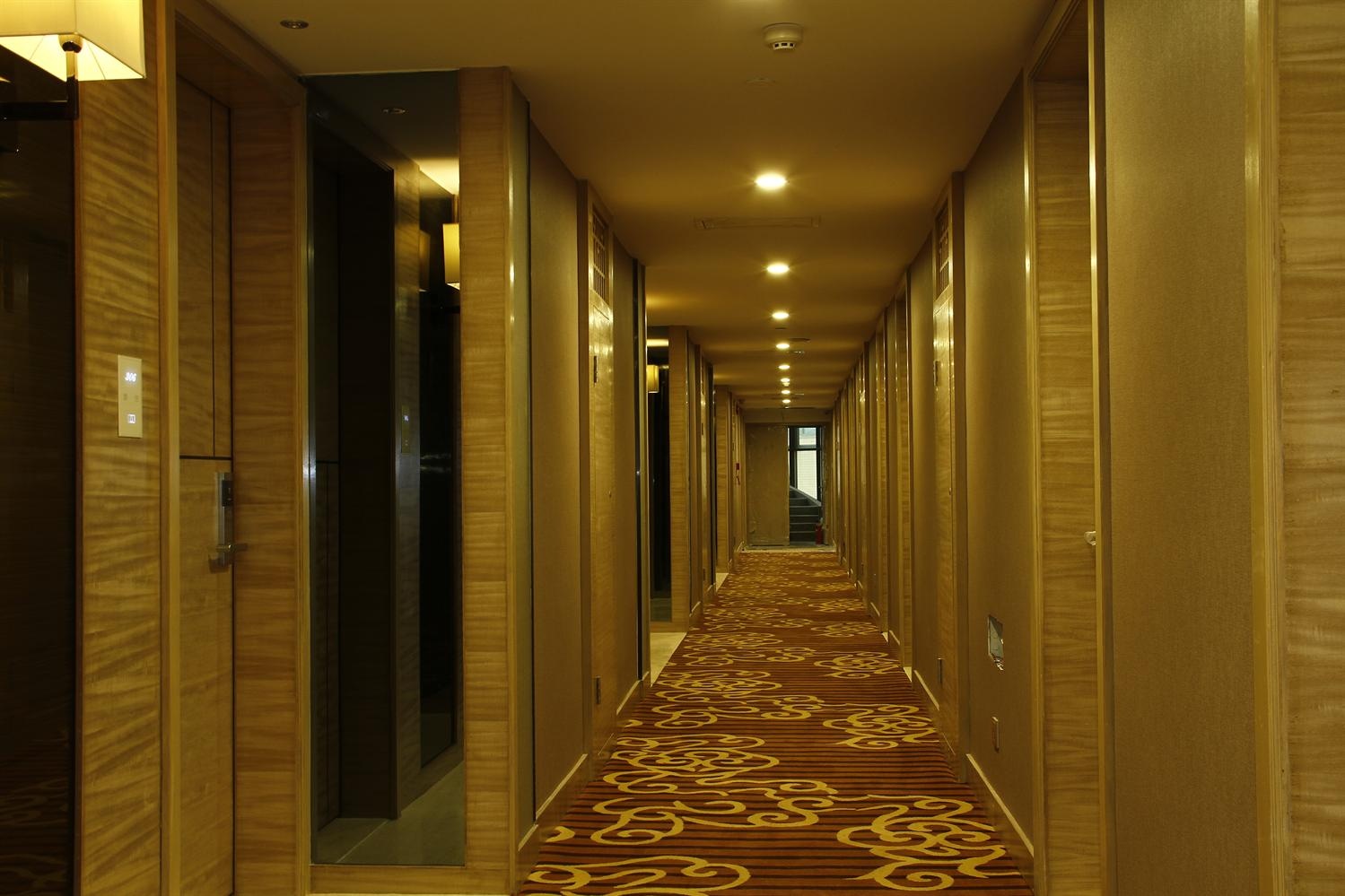 Liancheng Hotel 3*