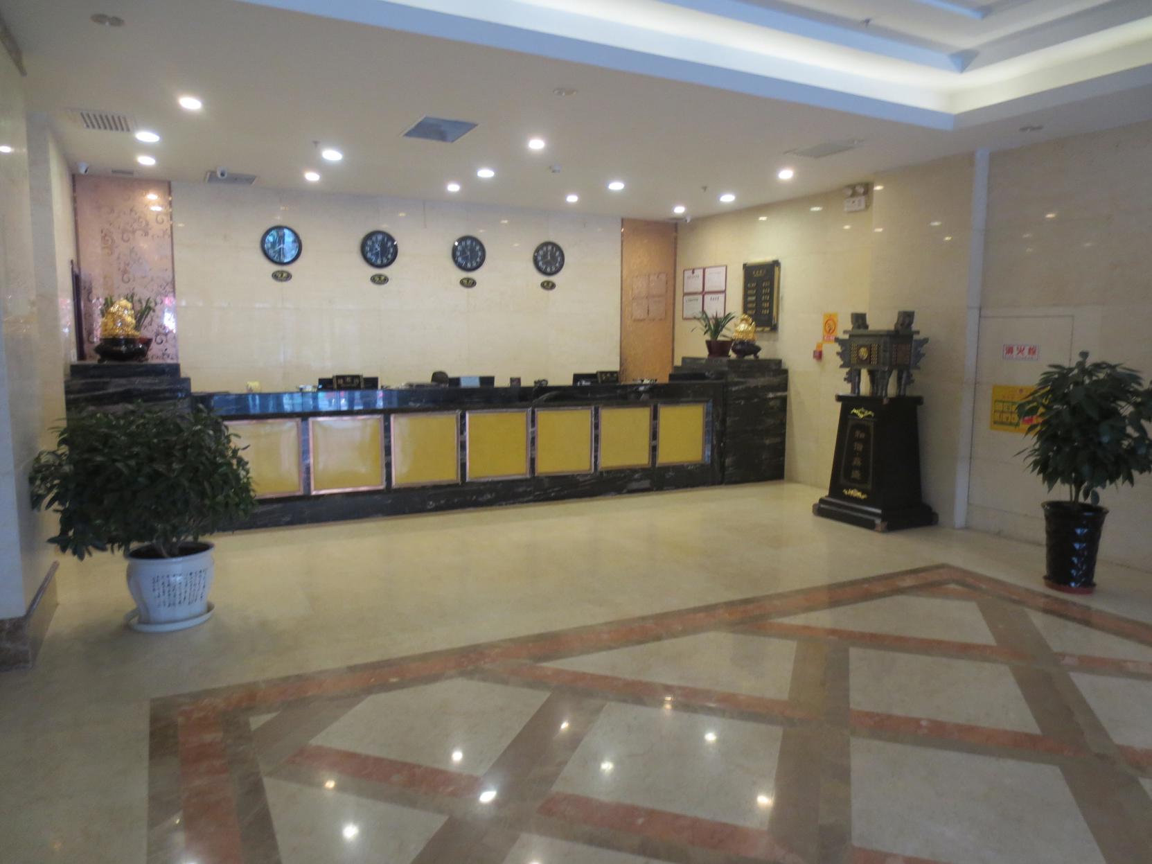 Golden Gulf Hotel 3*