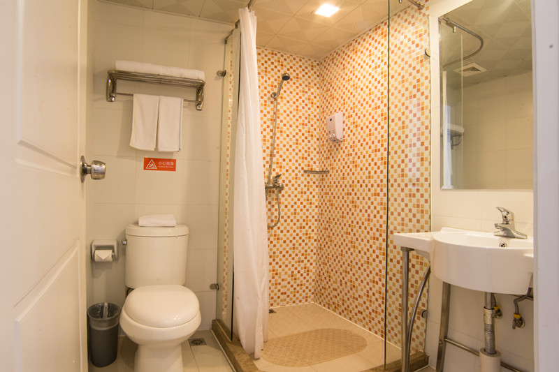 Homeinn Selected Hotel (Shaoxing East Station Wanhecheng) 3*