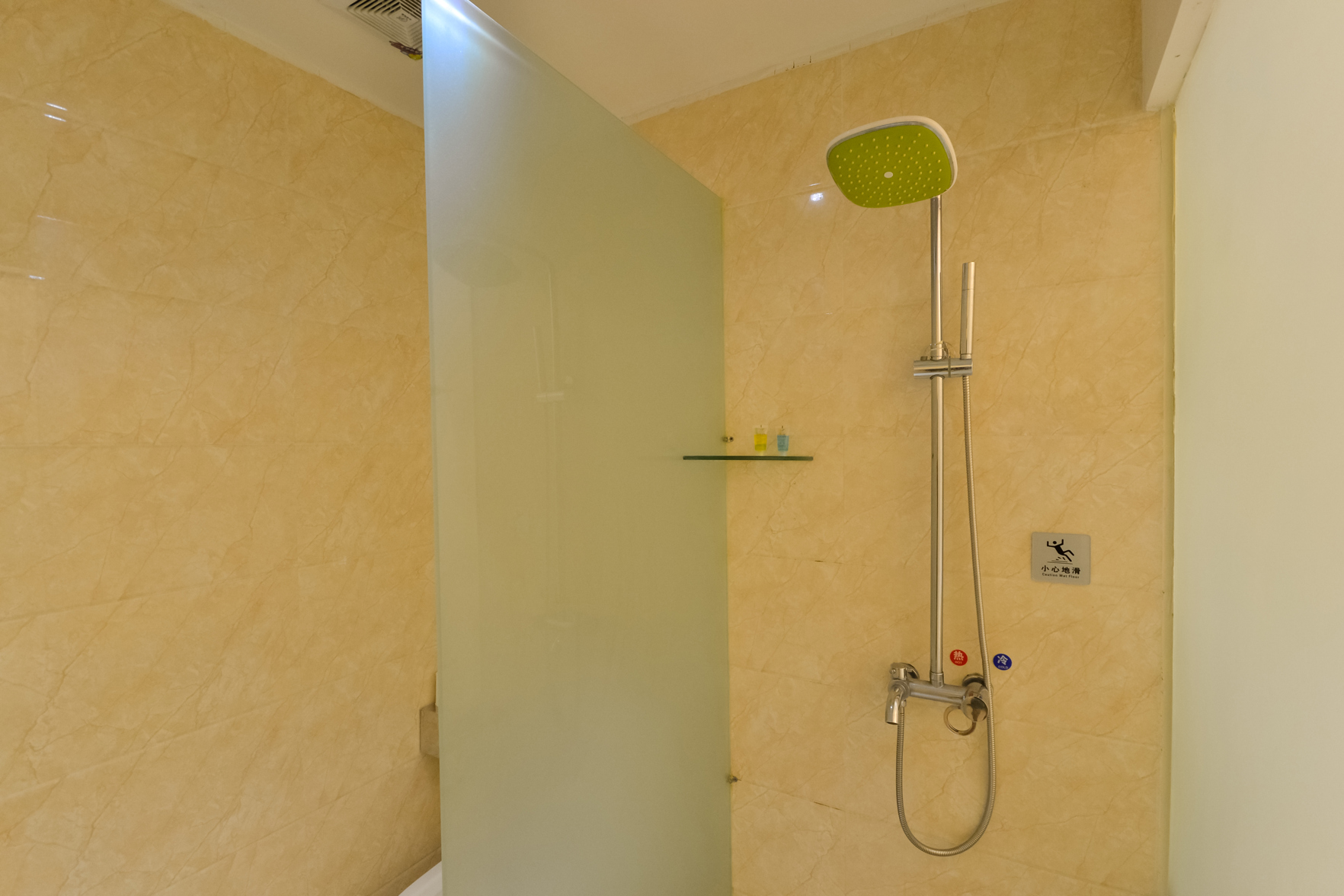 0576 Business Hotel 2*