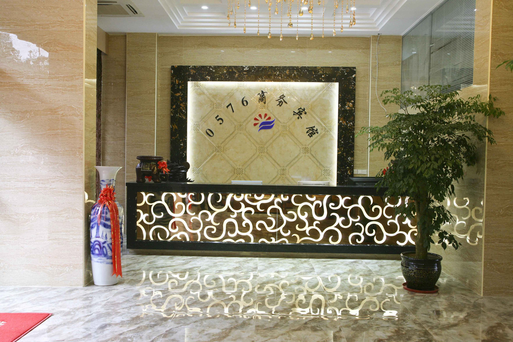 0576 Business Hotel 2*