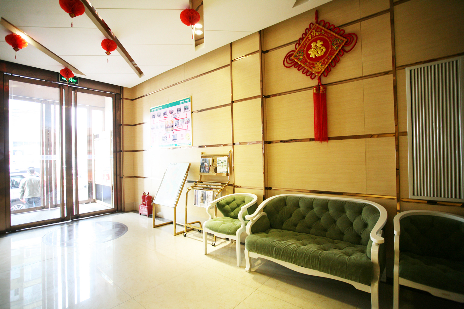 Home Inn Huaxuan Collection Hotel (Jinzhong Yuci Railway Station People's Hospital) 2*