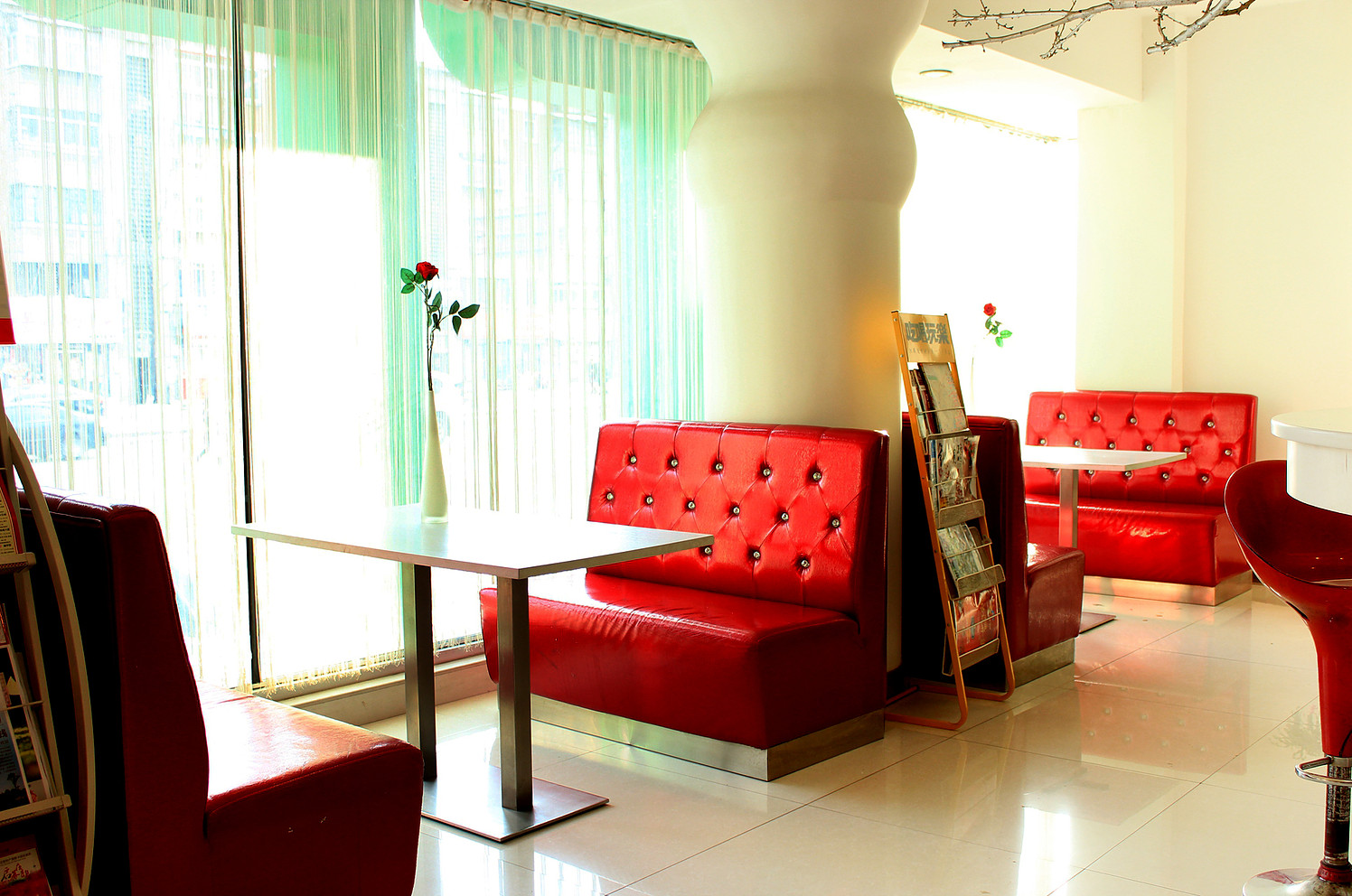 Super 8 Hotel Premier (Fushun North Railway Station, Jiangjun) 2*