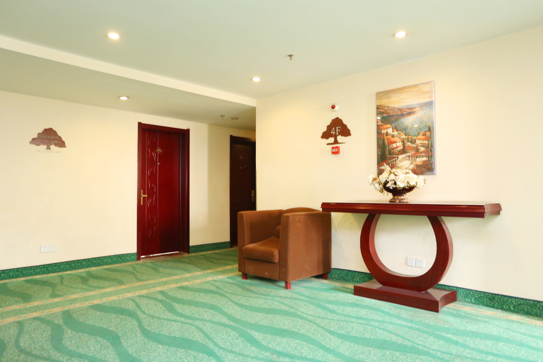 GreenTree Business Hotel (Tianjin Meijiang Convention Center) 2*