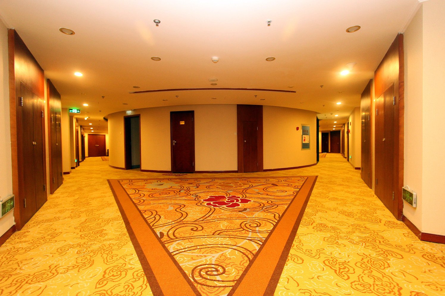 Academic Exchange Center of Central China Normal University (Guiyuan Hotel) 3*