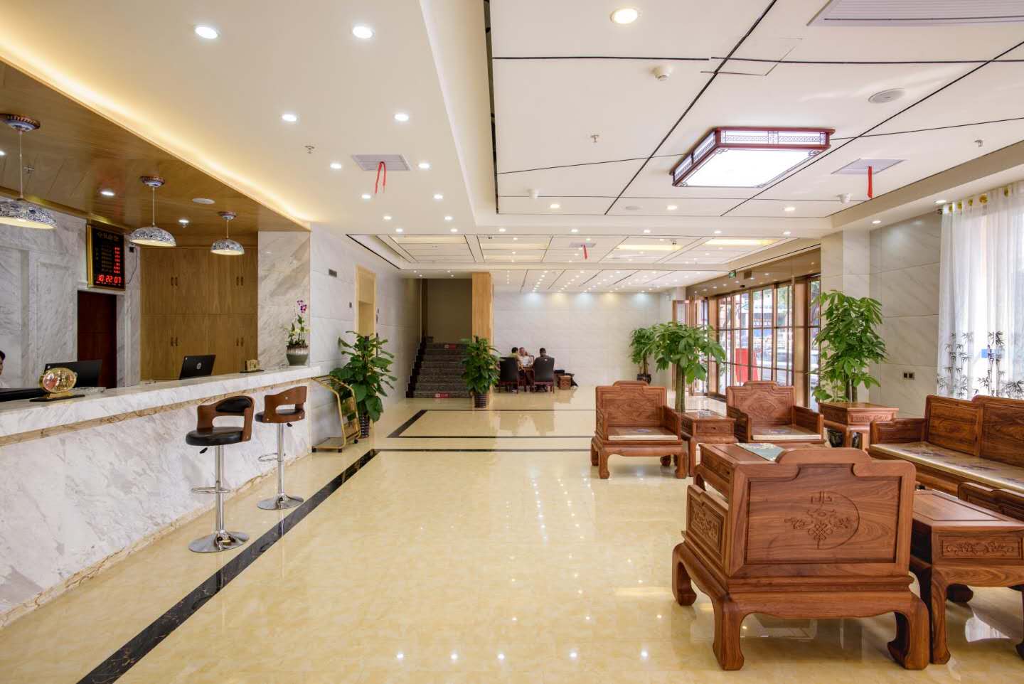 Cozy Home · Manju Hotel (Guilin Liangjiang Sihu Xiangbishan Scenic Area) 3*