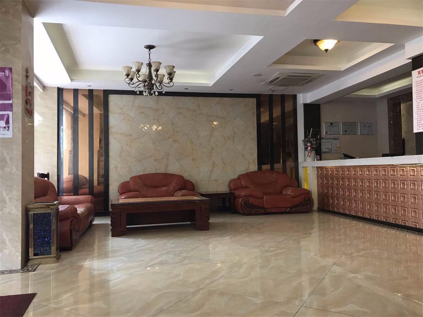 Baiyou Business Hostel 2*