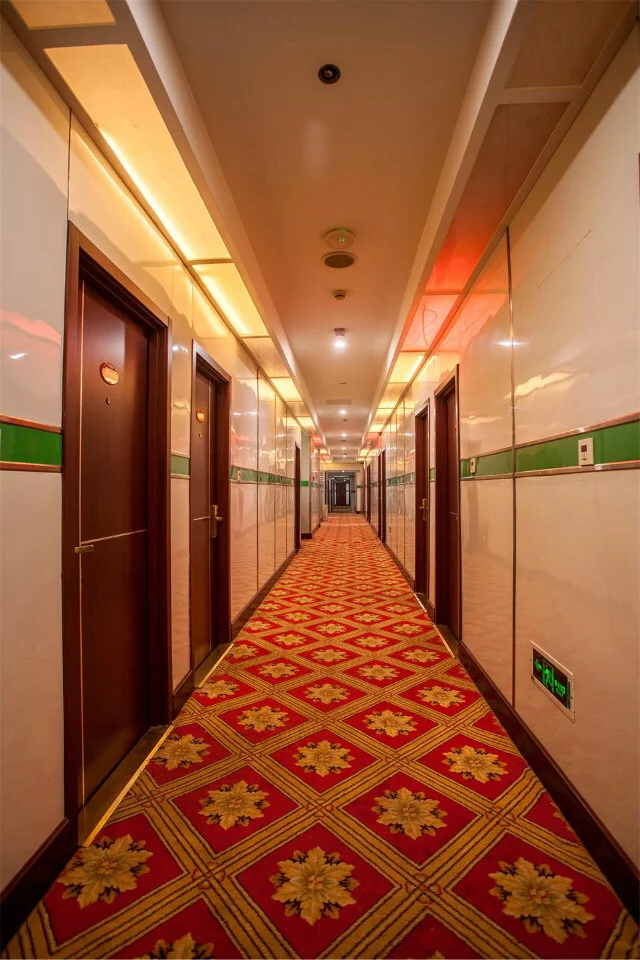 Shaoxing Rainbow Boutique Hotel 2*