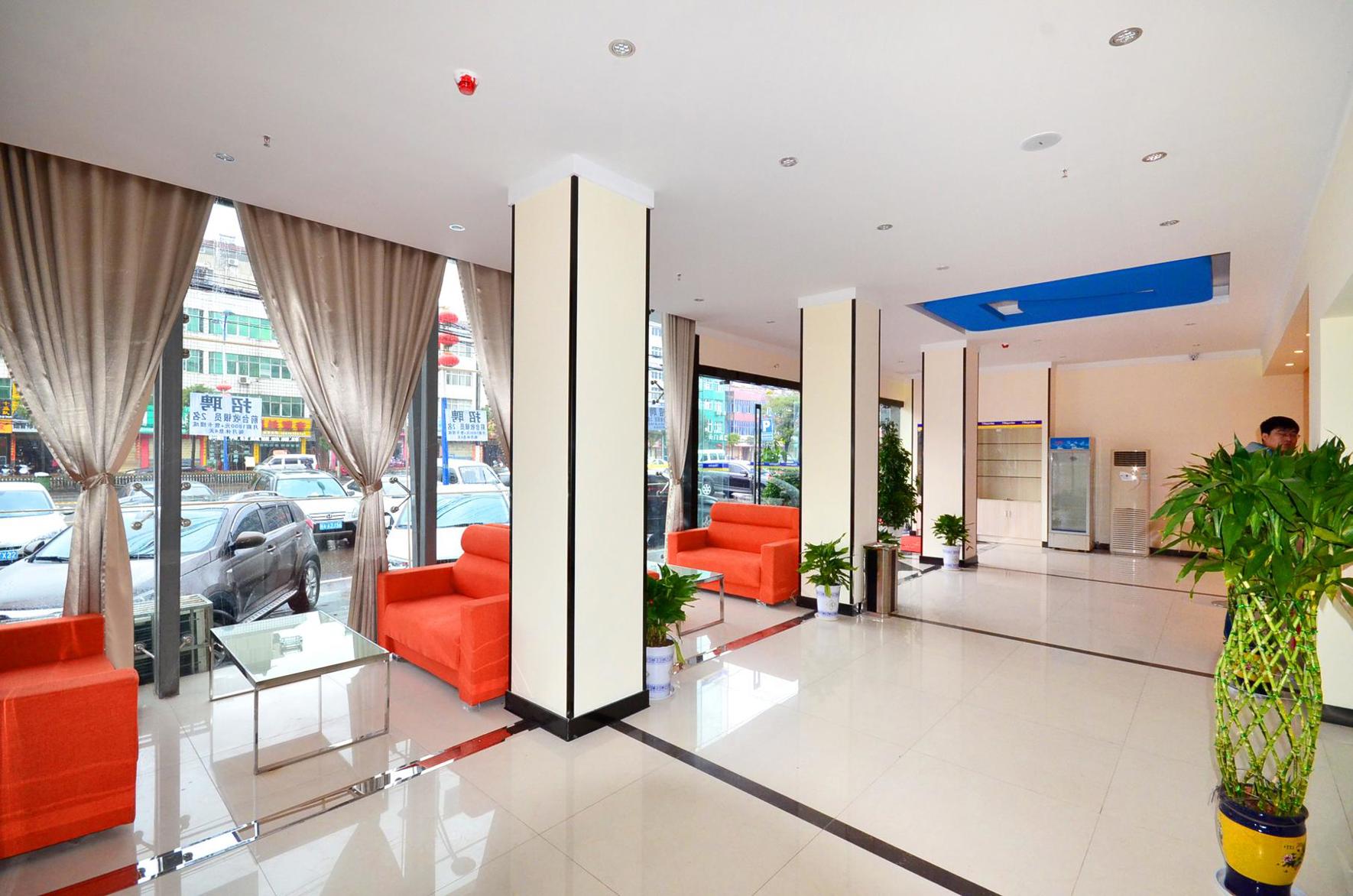 Borrman Hotel (Wuhan Yangluo subwaystation deepwater port store) 2*