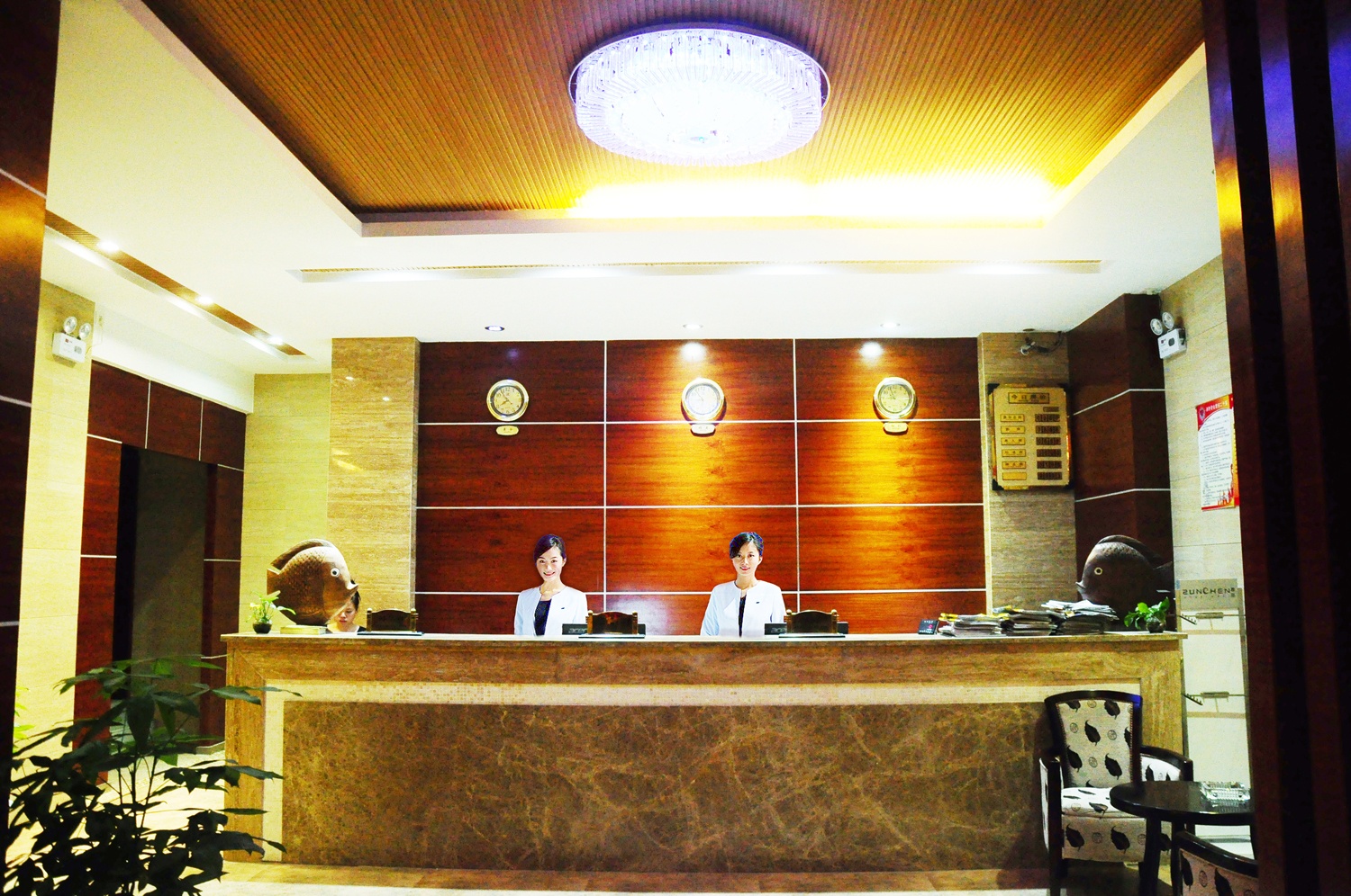 Xishuangbanna International Aerial Garden South of Mekong River (Daijiangnan) Business Hotel 2*