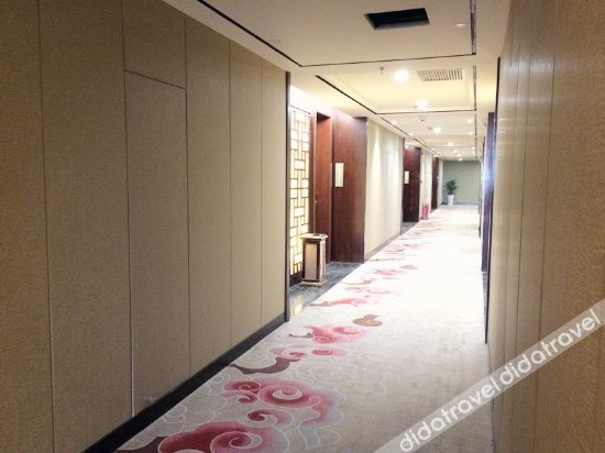 Guan Jiang Nan Hotel 3*