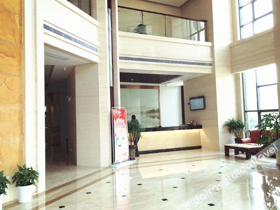 Guan Jiang Nan Hotel 3*