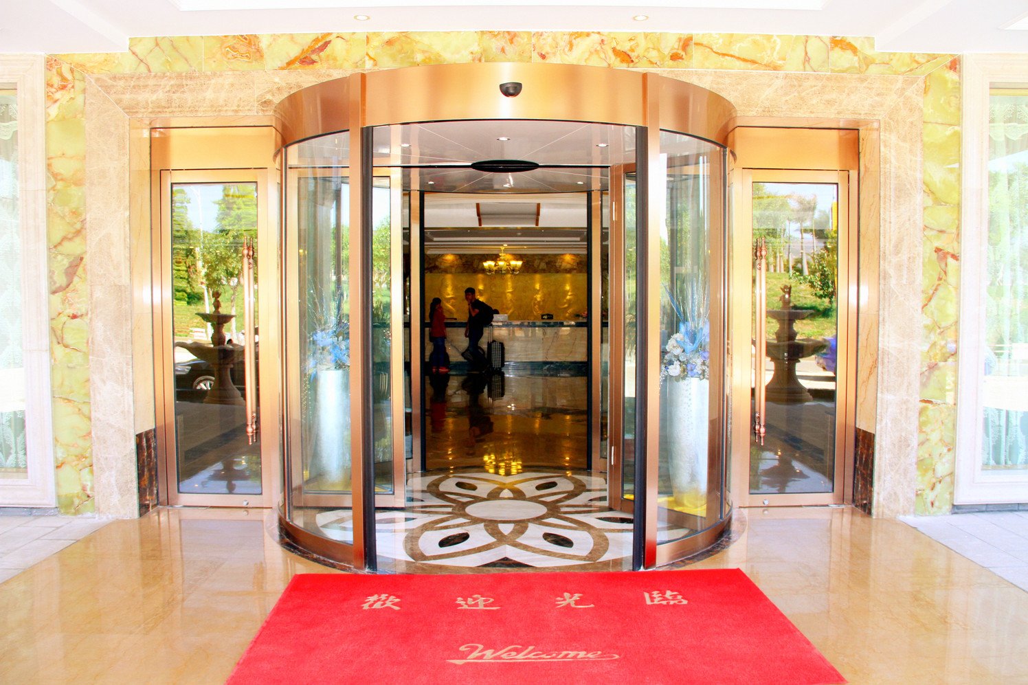Huquan Bund Hotel 3*