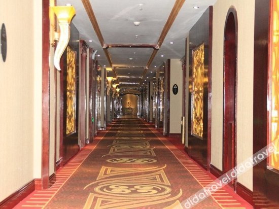 Huquan Bund Hotel 3*