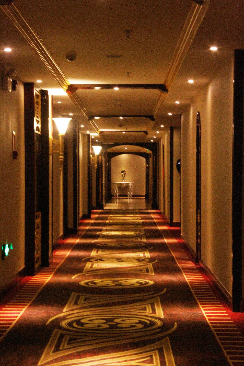 Huquan Bund Hotel 3*