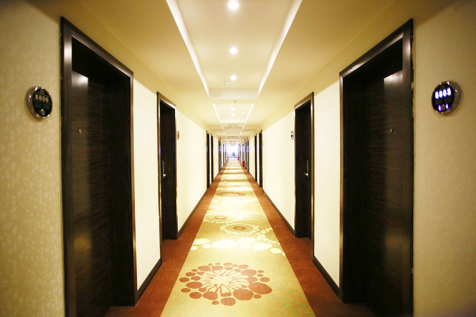 Katie Hotel (Nanning Anji Avenue 33 Middle Metro Station) 3*