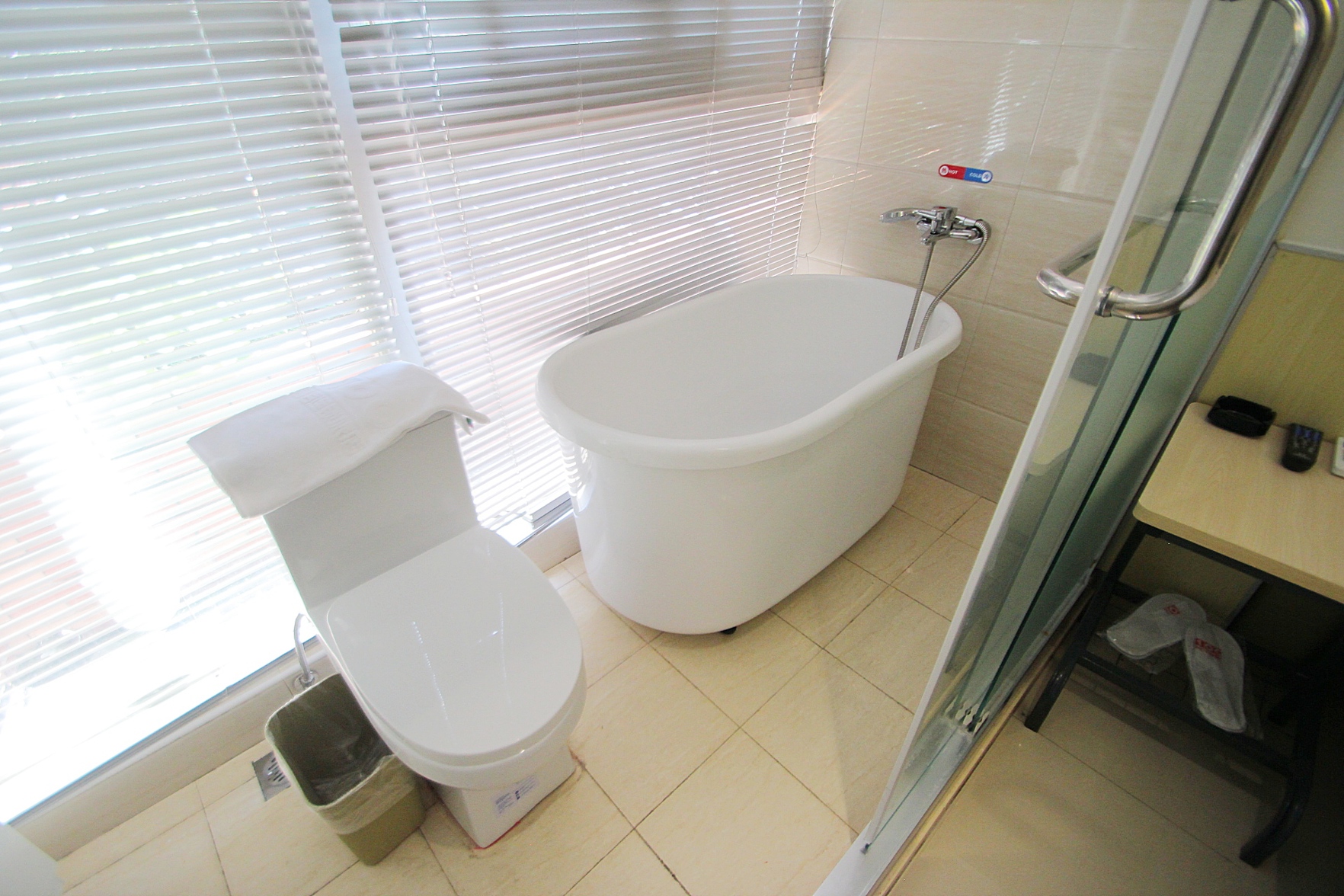 100 Inn Liangpin Hotel (Jiuting Street) 2*