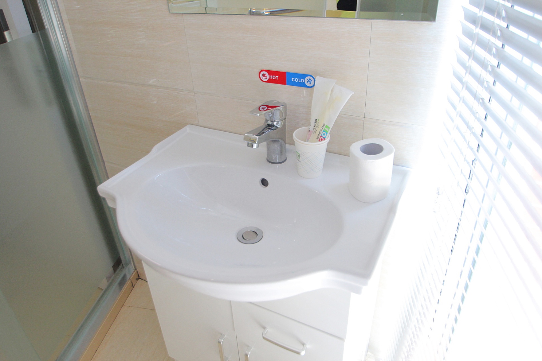 100 Inn Liangpin Hotel (Jiuting Street) 2*